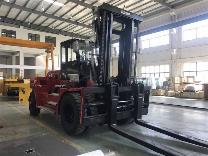 16 Ton Forklift Engine Cummins Good For Logistics