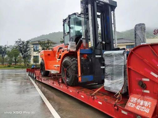 25 Ton Forklift Attach Steel Coil Rotation
